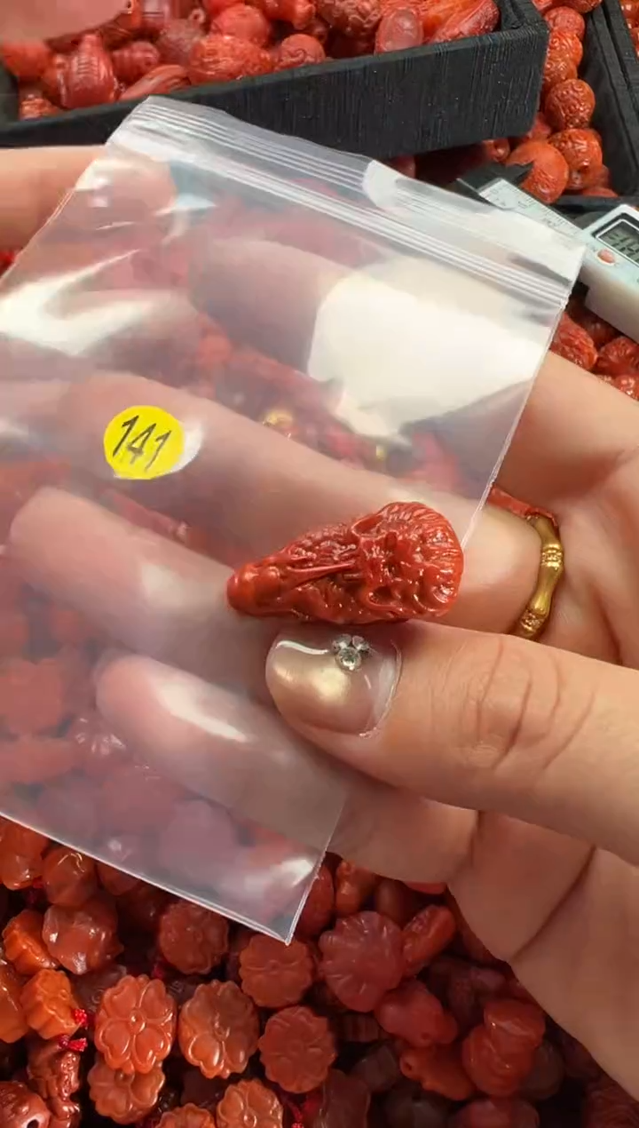 【闪购商品】南红玛瑙颈饰未镶嵌1