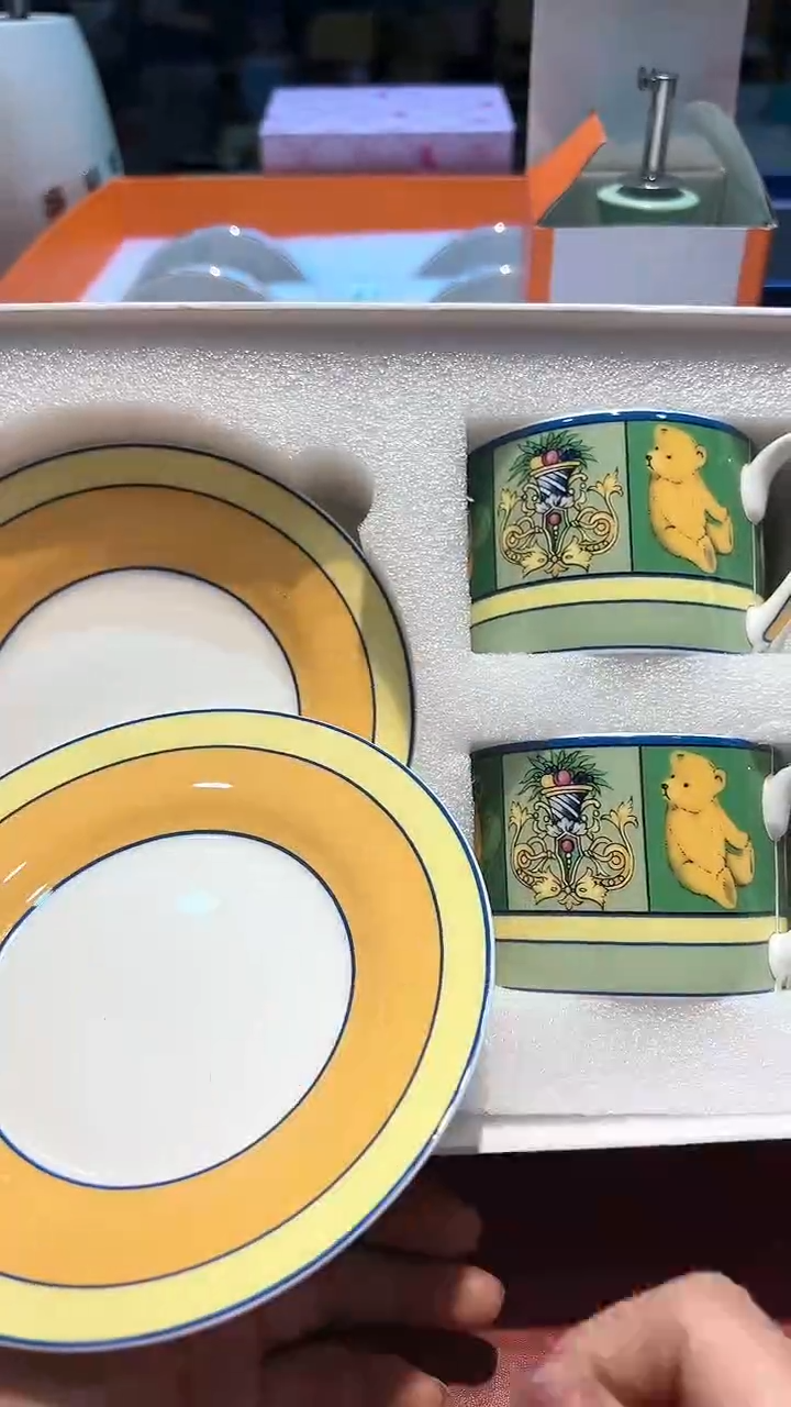 【闪购商品】瓷片锅碗瓢盆一件不剩