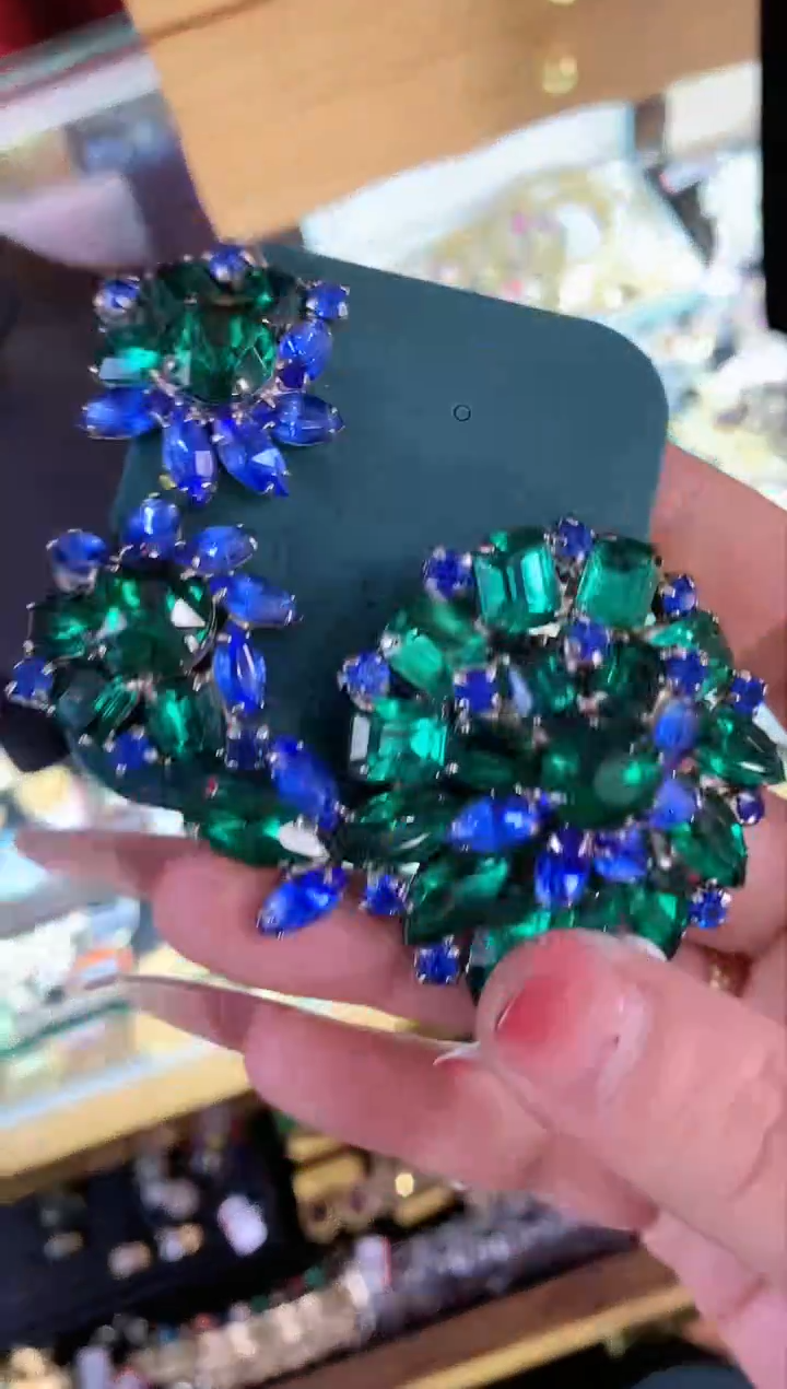 【闪购商品】瓷片楚楚中古珠宝甄选不退换