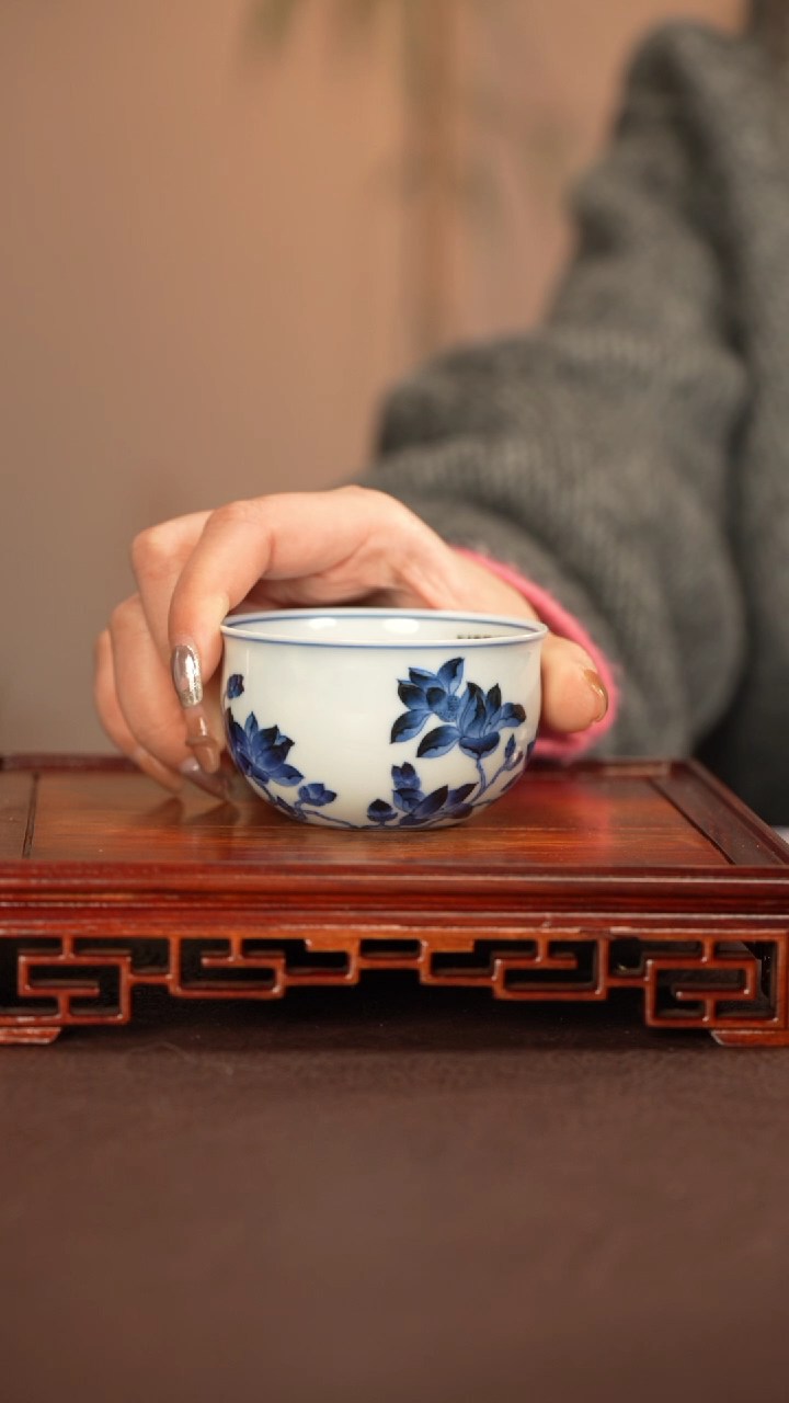 【闪购商品】杯子小卿亭景德镇手工手绘陶瓷