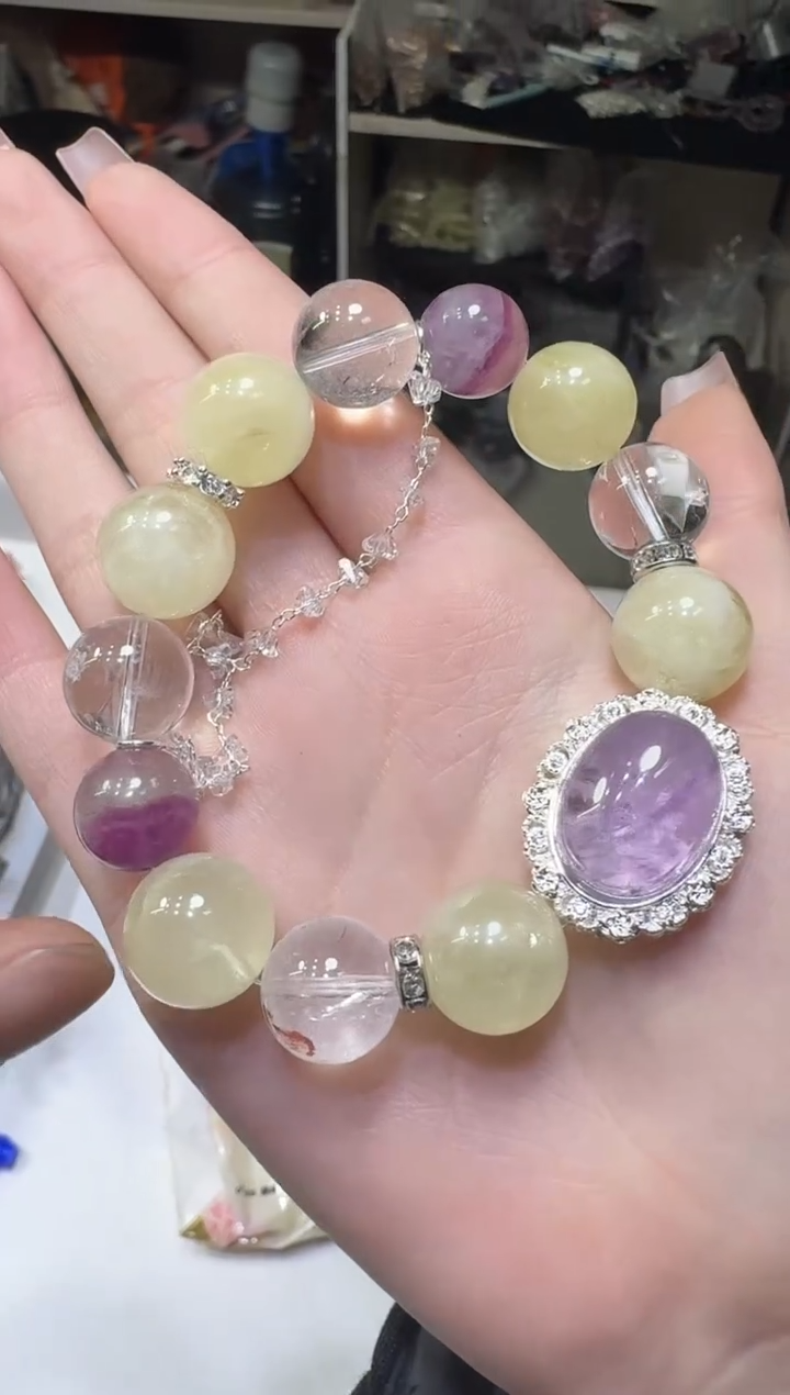 【闪购商品】水晶手链未镶嵌多样性发一件 358