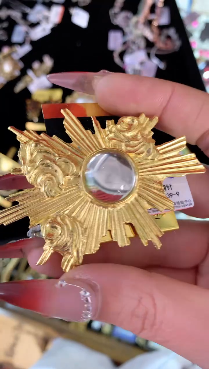 【闪购商品】瓷片楚楚中古珠宝甄选不退换