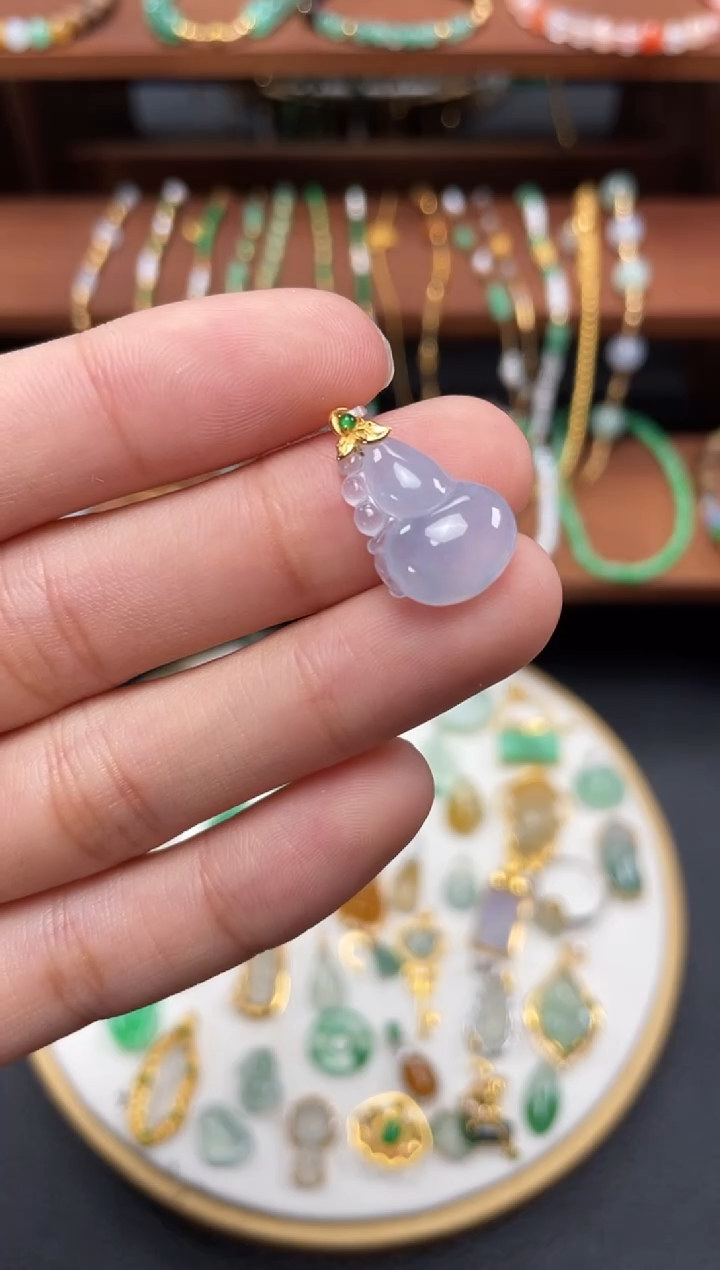 【闪购商品】翡翠吊坠(不含链)18K金镶嵌一个   JK538