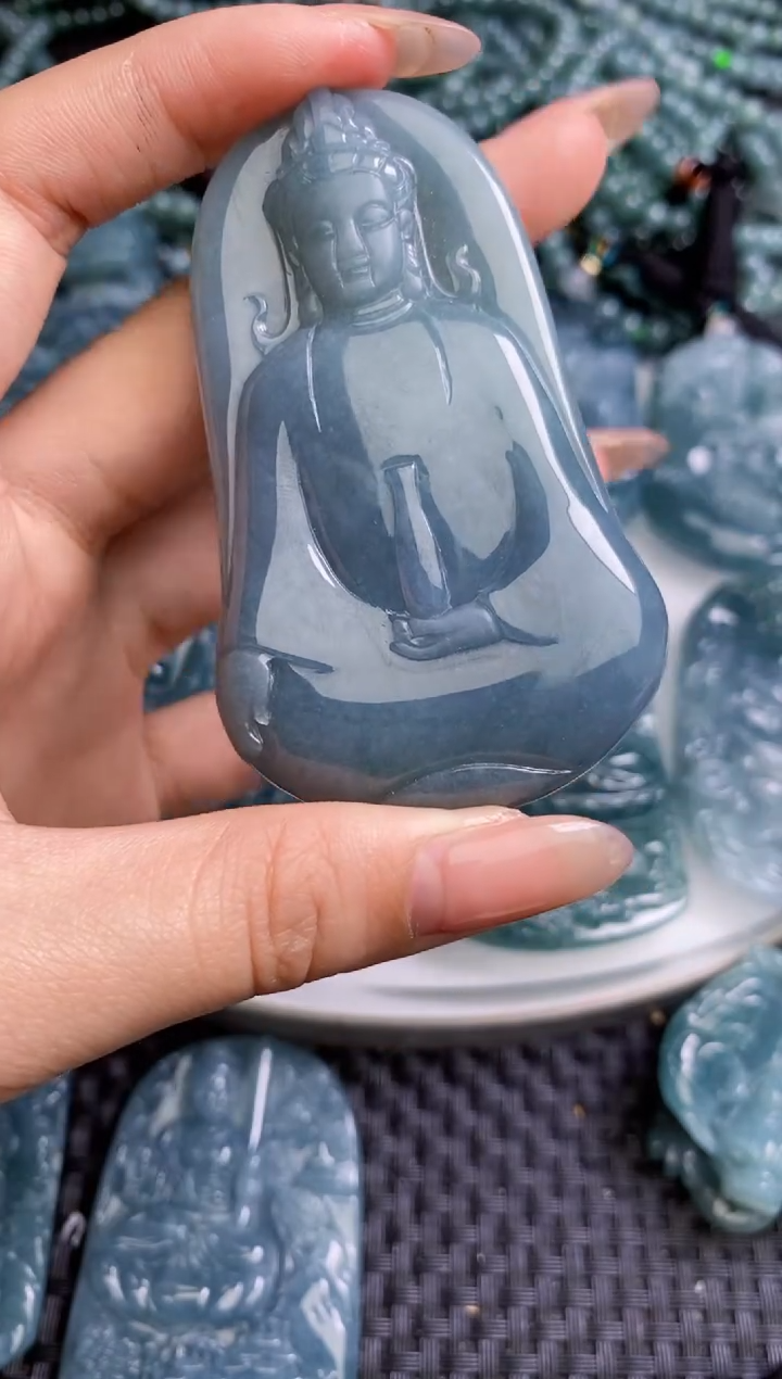 【闪购商品】翡翠颈饰未镶嵌111111111