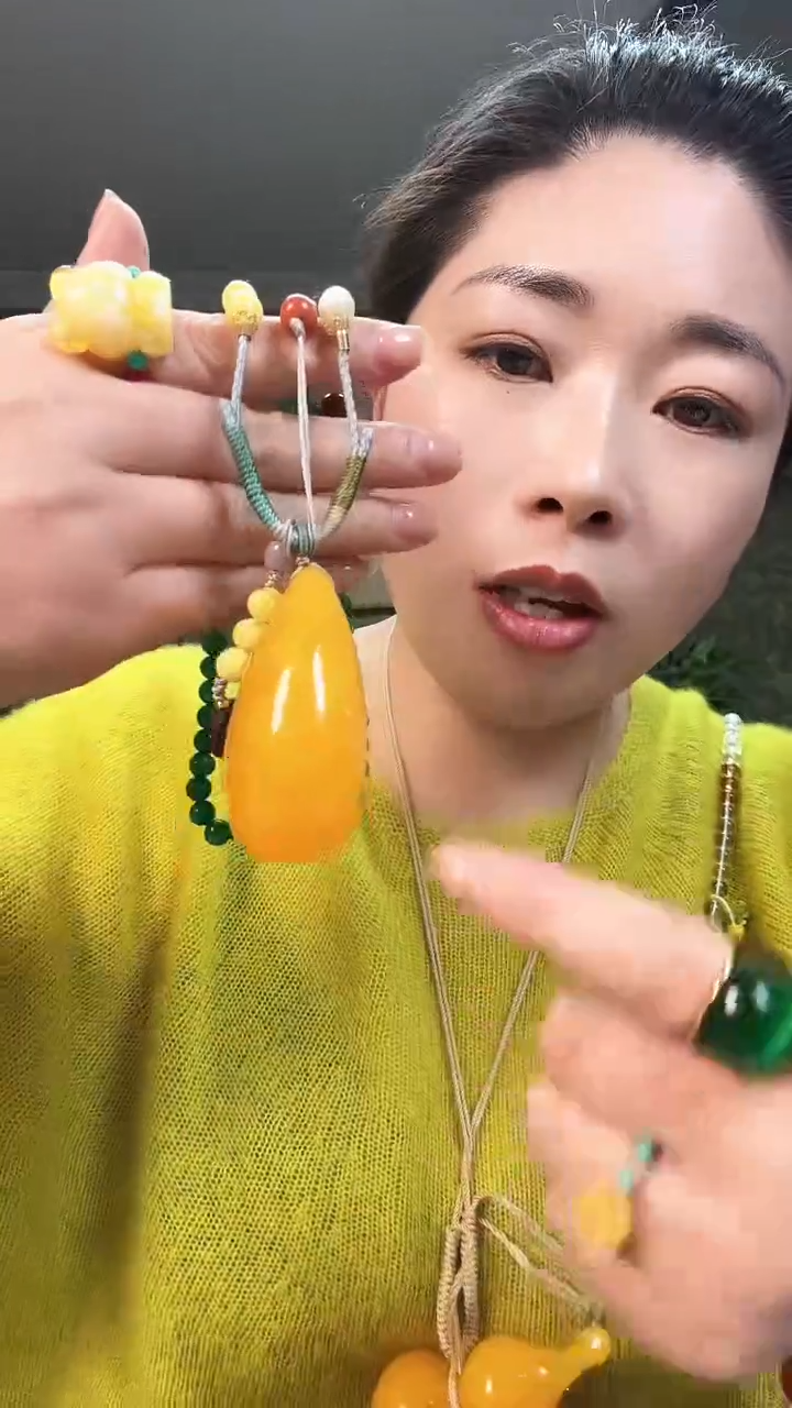 【闪购商品】树脂制品0000000T502