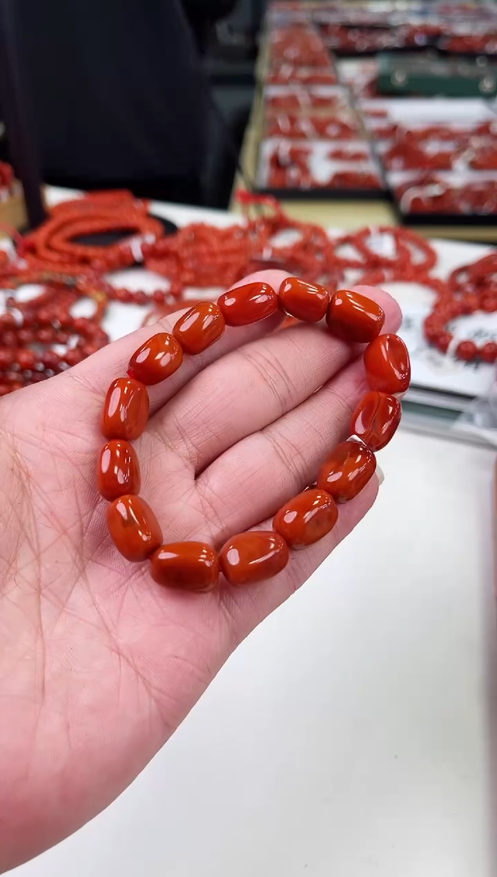 【闪购商品】南红玛瑙瓦西随型手串未镶嵌一个/条