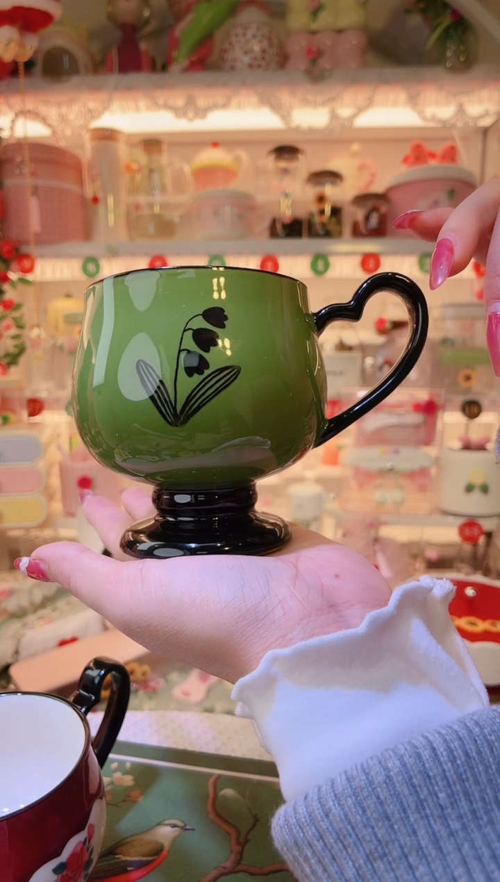 复古高脚杯绿色——手工制作品质好！