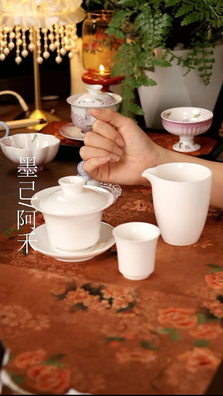 白瓷1碗1杯1公道哈哈哈哈哈