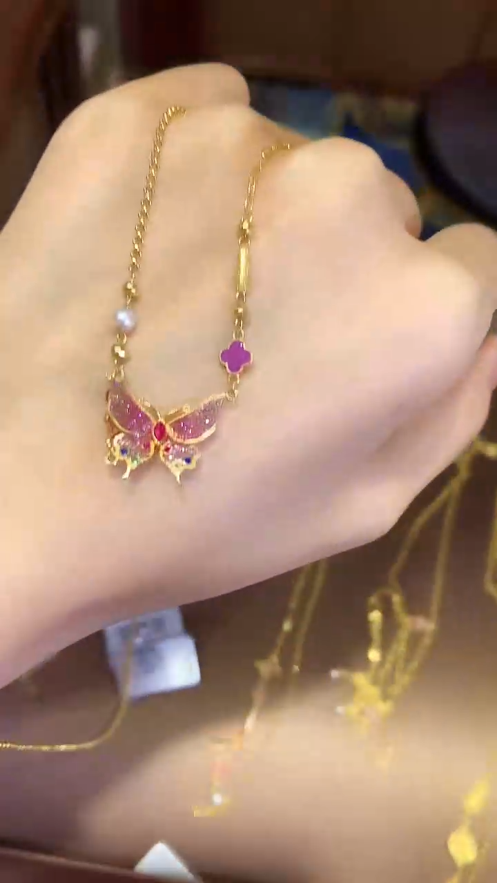 【闪购商品】18K金项链渐变蝴蝶项链