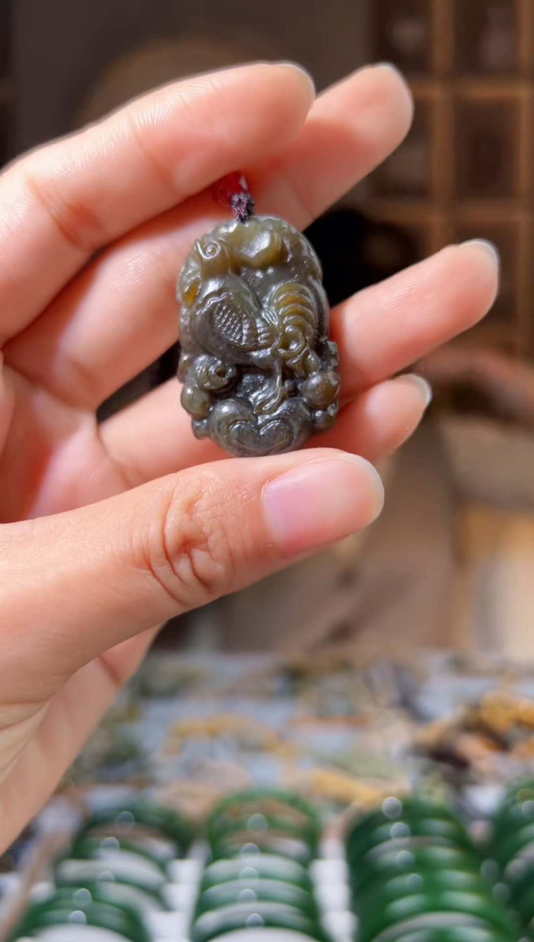 颈饰未镶嵌和田玉拍一发一，拍一发一