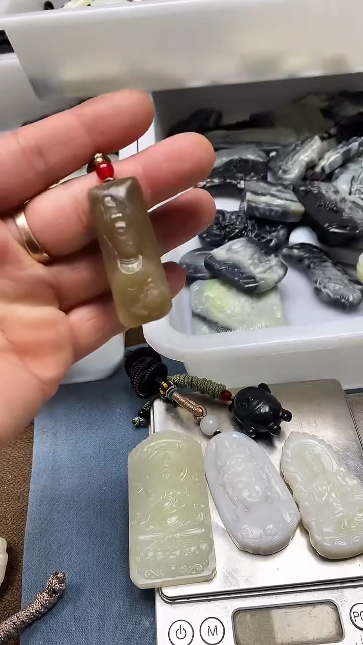 吊坠(不含链)未镶嵌和田玉1