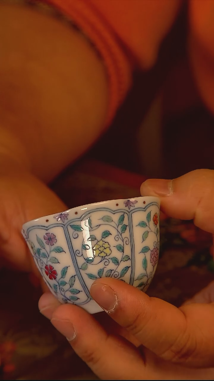 杯手工手绘杯杯很美丽
