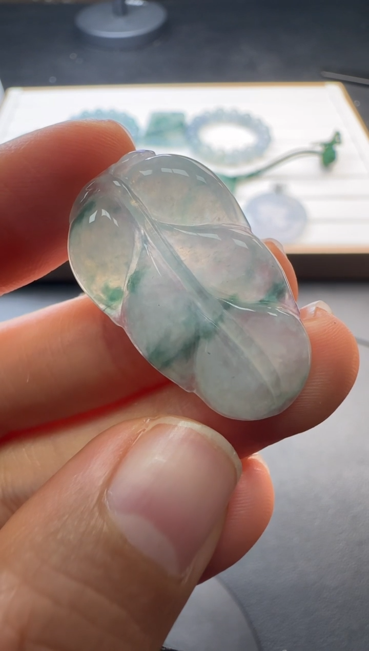 【闪购商品】翡翠颈饰未镶嵌不退不换 无鉴赏期