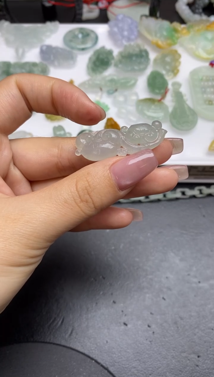 【闪购商品】定制翡翠未镶嵌翡翠毛货~