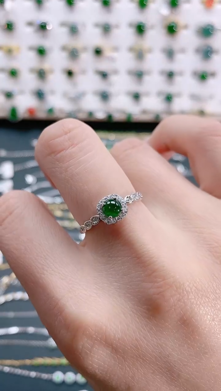 【闪购商品】翡翠戒指银S925镶嵌天然翡翠