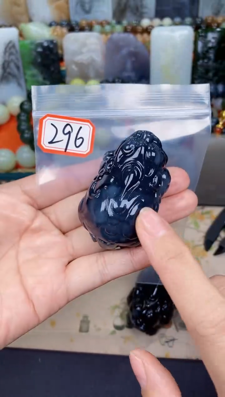 和田玉未镶嵌颈饰和田玉