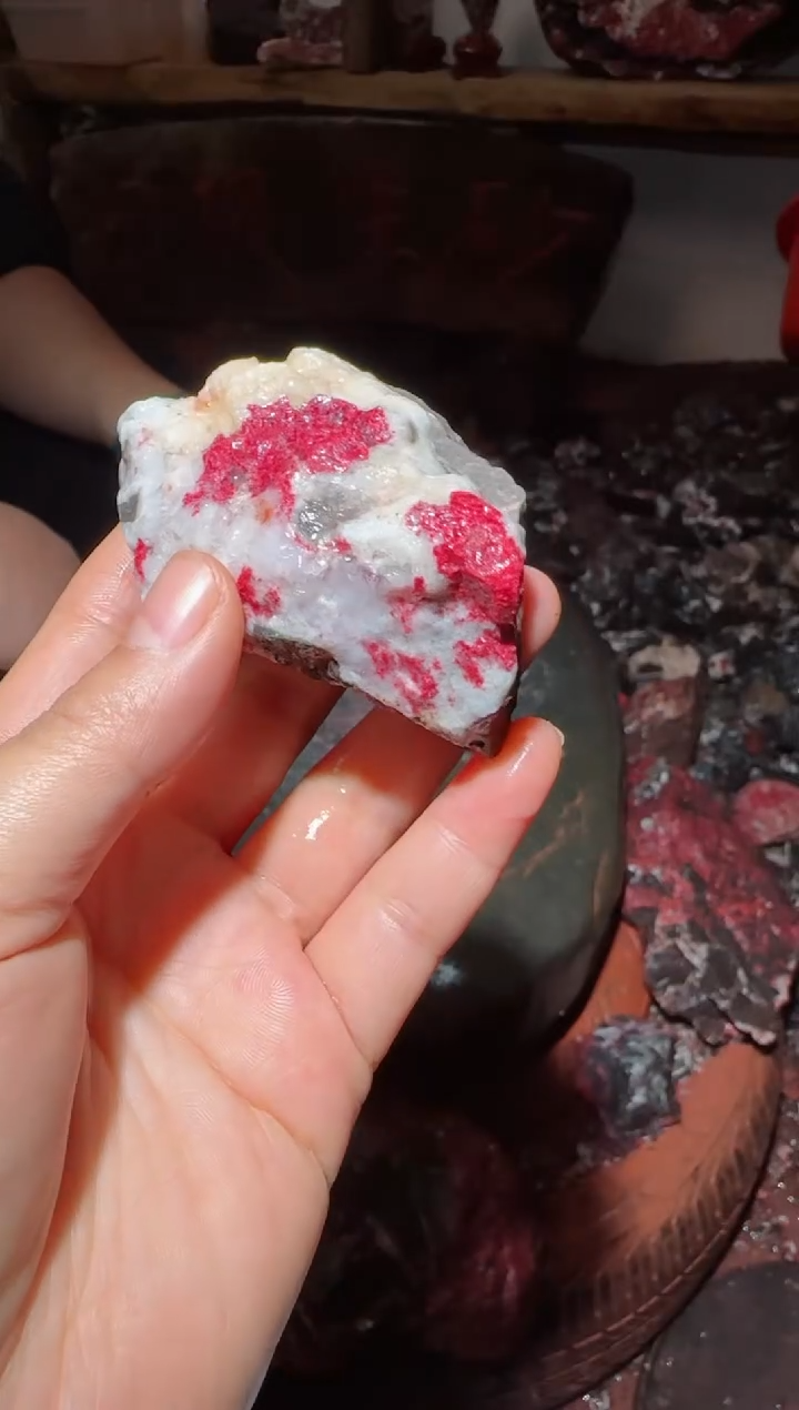 天然辰砂原矿石43