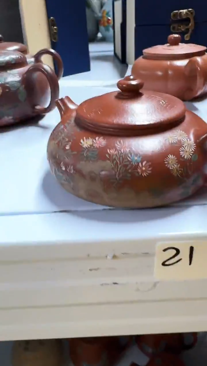 千万仓库 早点炸完回家过年 茶具