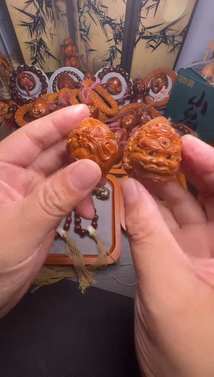 手串橄榄核2个大黑天