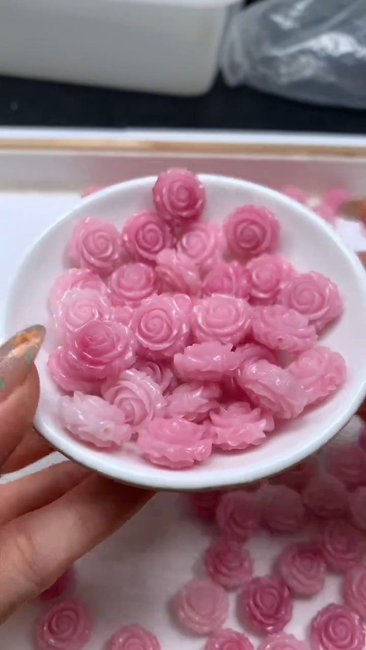 未镶嵌散珠拼合珍珠（马贝珠）A2076女皇贝 双面玫瑰16*8mm3个5.8元