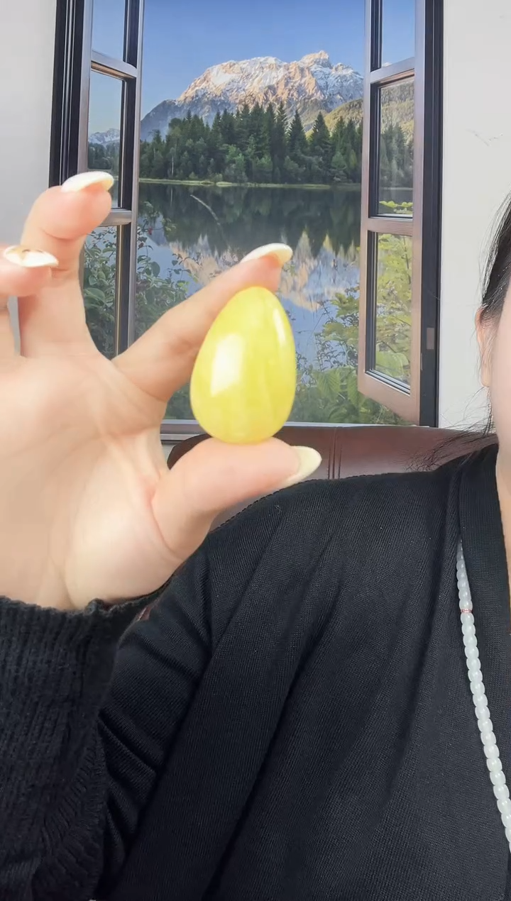 蜜蜡颈饰未镶嵌水滴吊坠