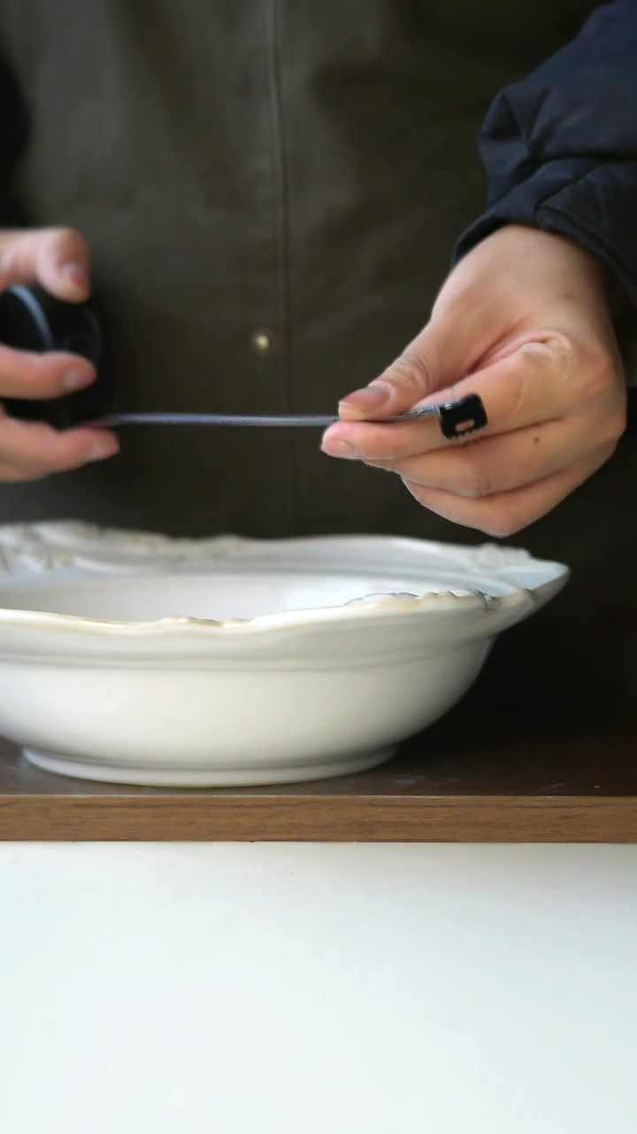 【闪购商品】陶瓷复古微瑕玫瑰双耳碗30cm@4-2@