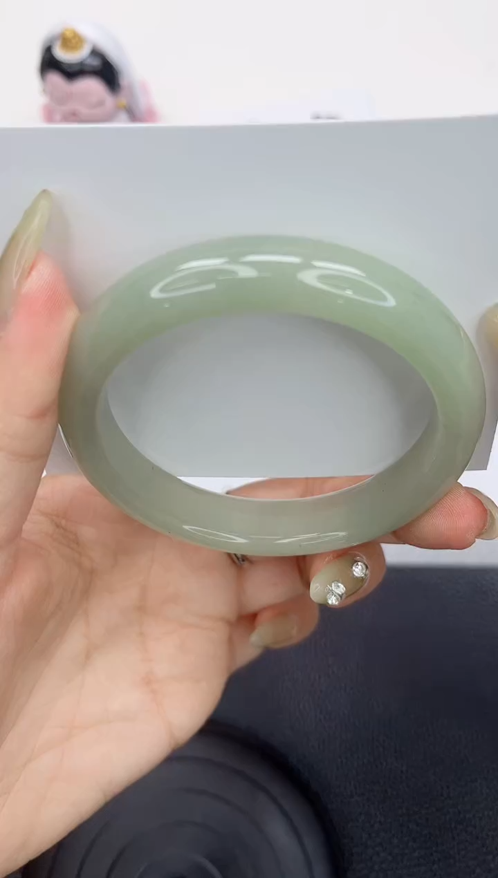 石英质玉手镯未镶嵌224-56.8