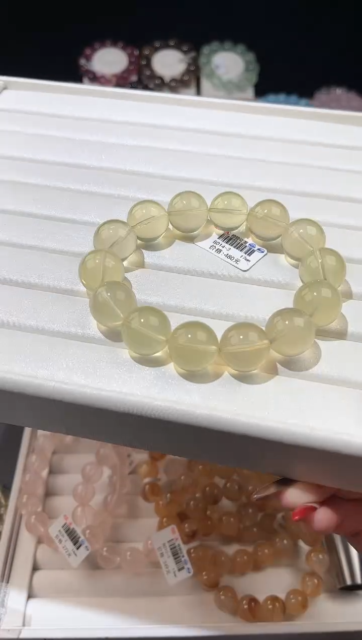 【闪购商品】水晶手链未镶嵌多样性发一黄泡泡17mm