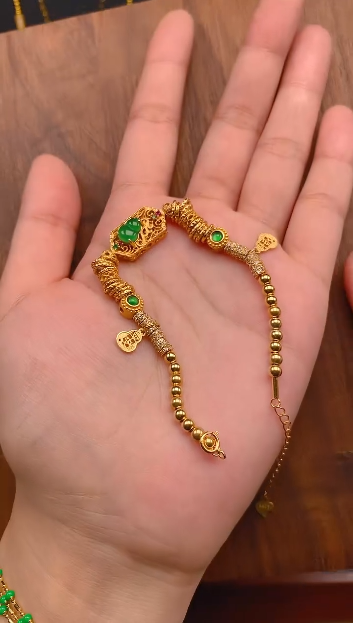 【闪购商品】翡翠吊坠(不含链)银S925镶嵌盘缠手链