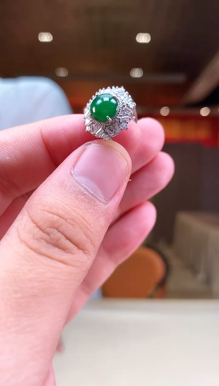 【闪购商品】翡翠戒指未镶嵌             *113