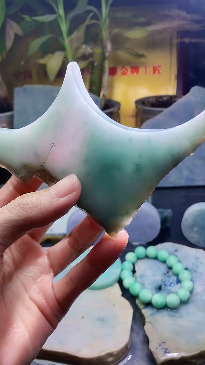 颈饰未镶嵌翡翠小雨300