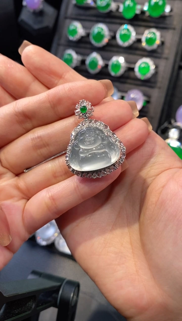 翡翠18K金镶嵌颈饰佛公吊坠5040506