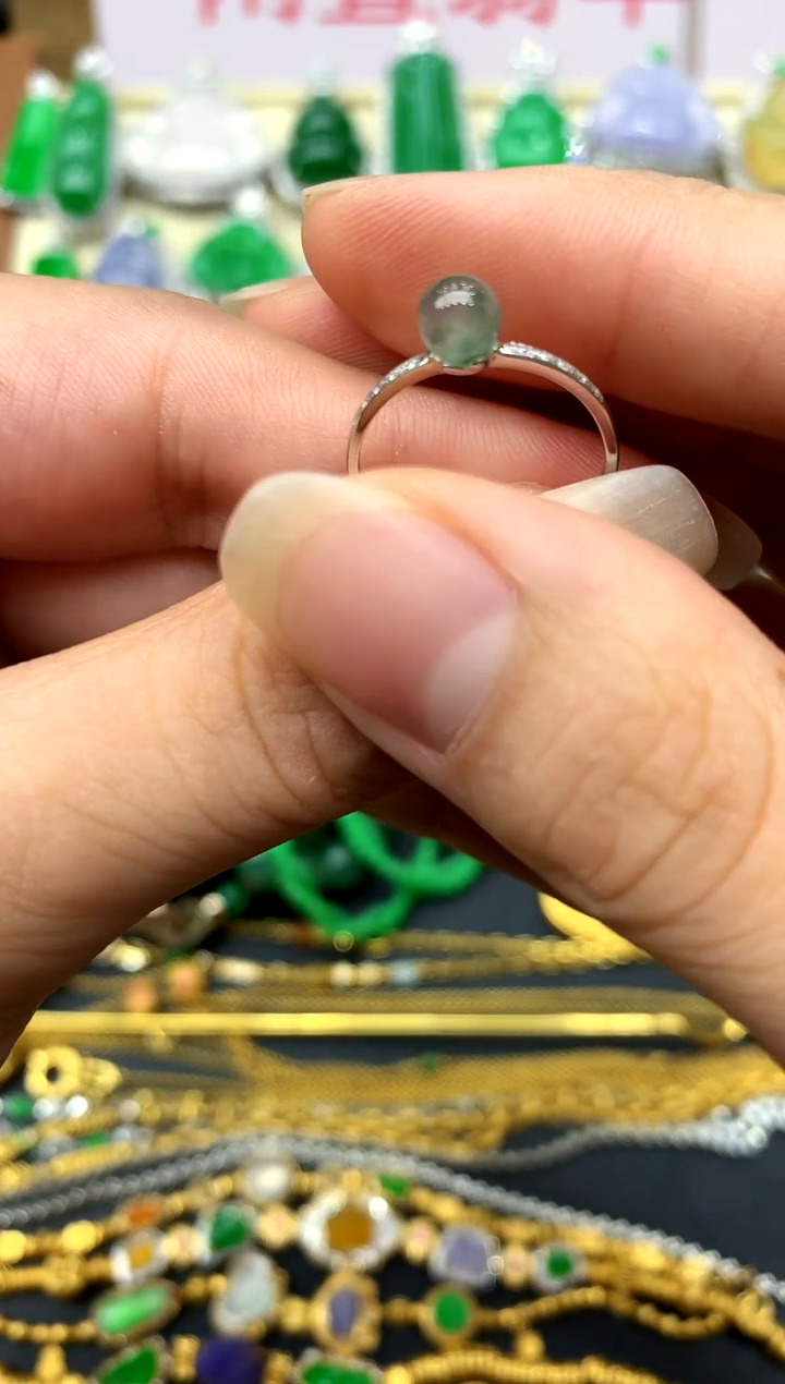 18K金镶嵌戒指翡翠112 -中国好珍宝