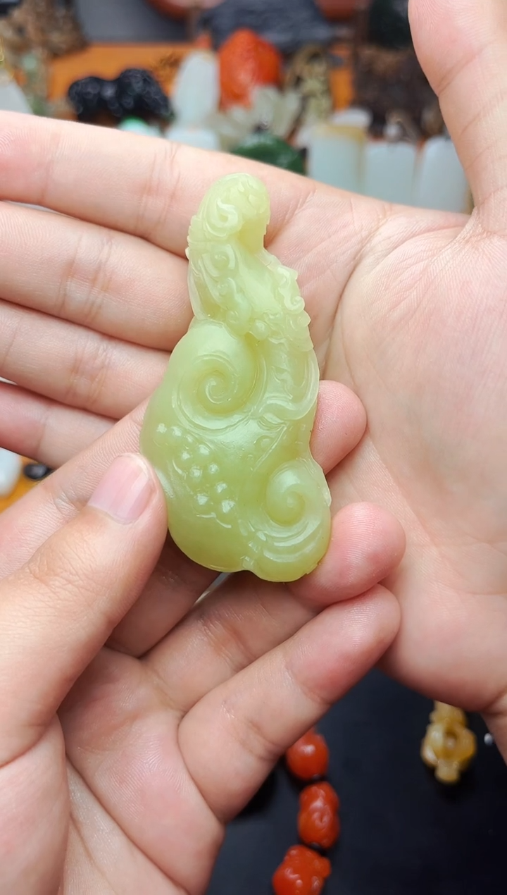 【闪购商品】和田玉颈饰未镶嵌黄口如意01【定制】