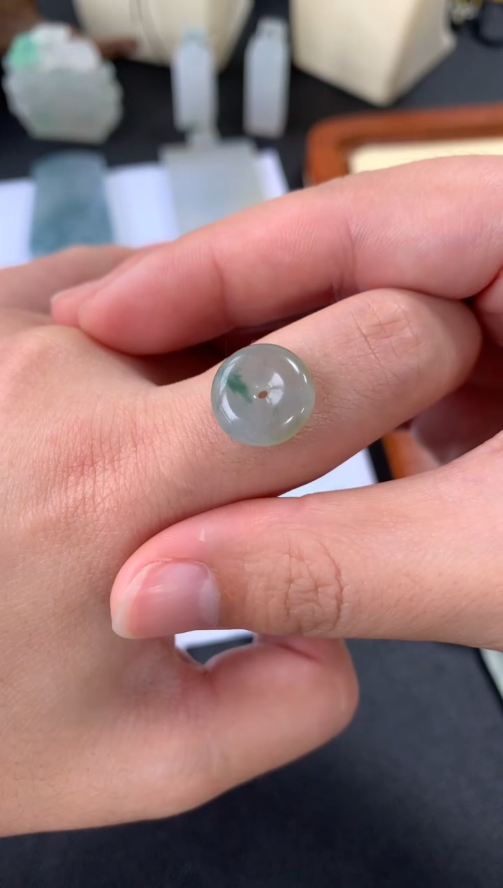 【闪购商品】定制翡翠未镶嵌翡翠