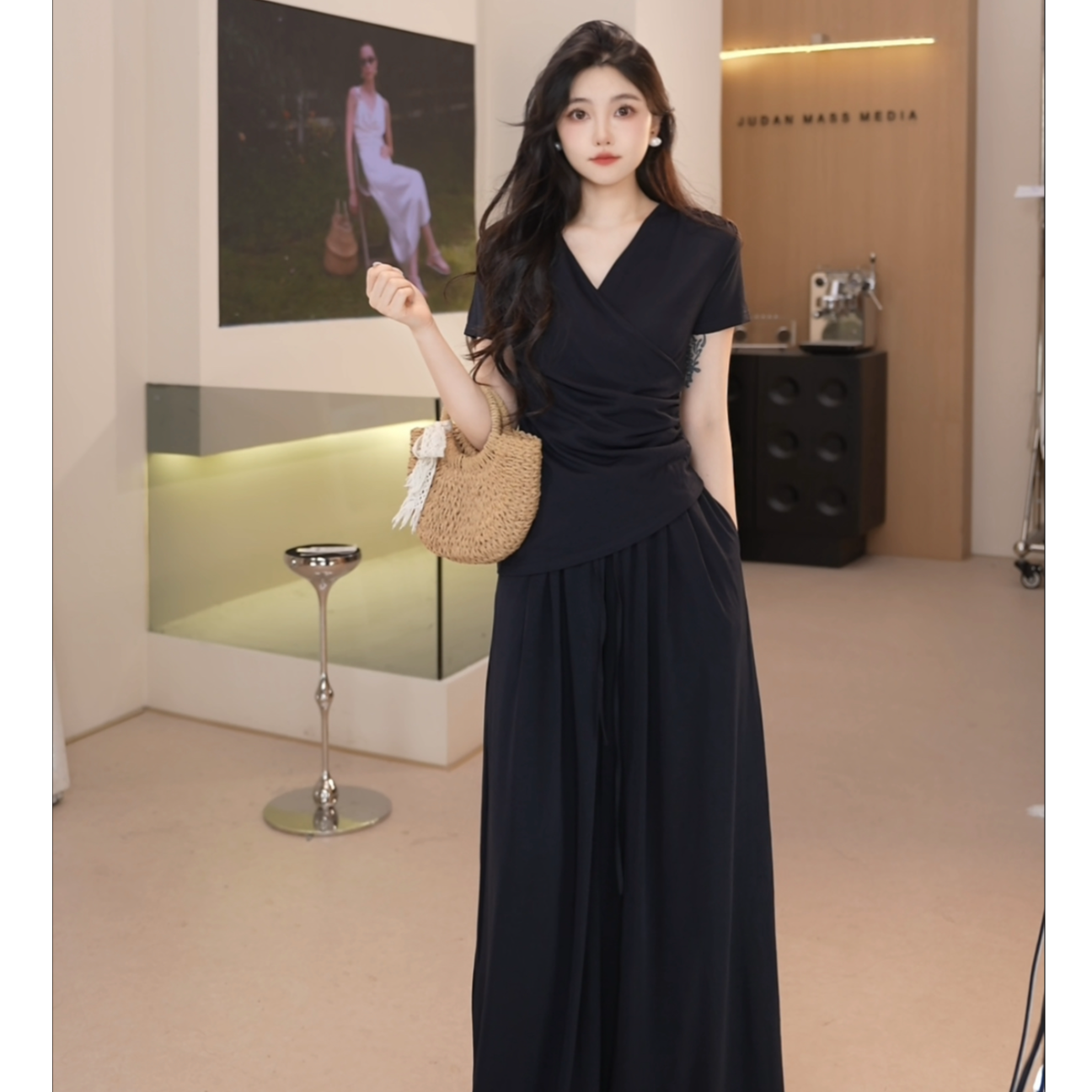 Basic House/百家好CSM新款韩版交叉V领短袖上衣垂感显瘦长裤套装