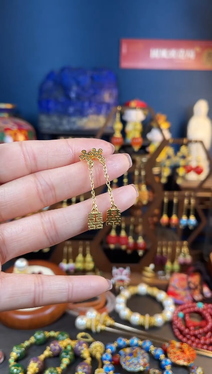 【闪购商品】双喜珐琅景泰蓝耳钉