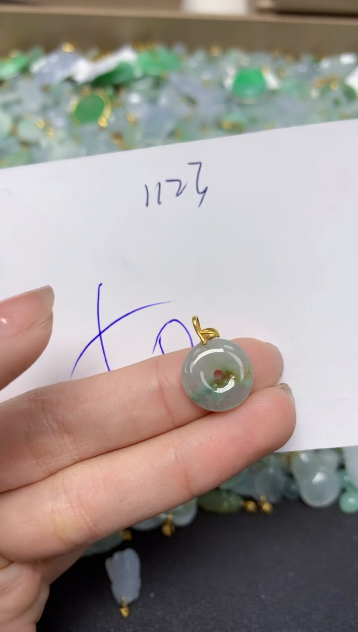 【闪购商品】翡翠颈饰18K金镶嵌天然翡翠A货