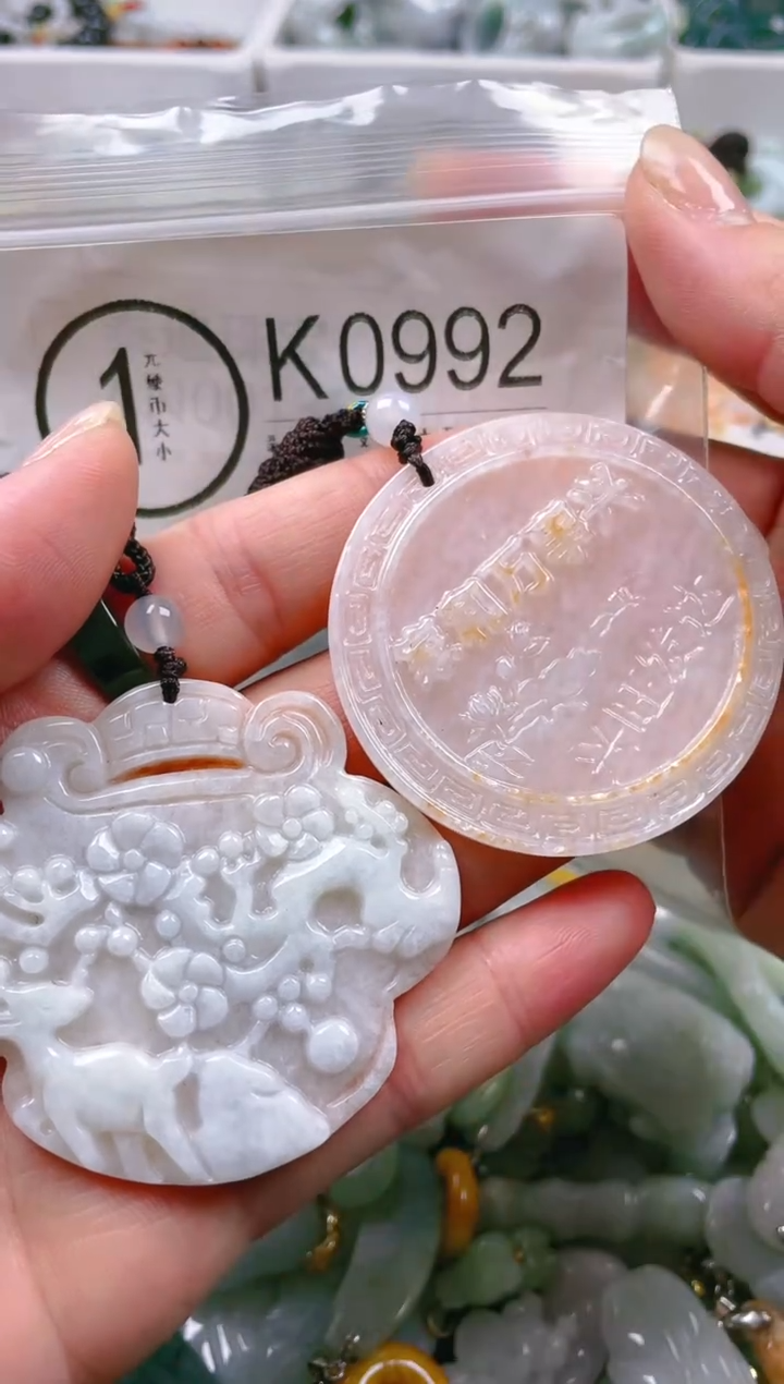 【闪购商品】翡翠颈饰未镶嵌/K/翡翠A货一图一物