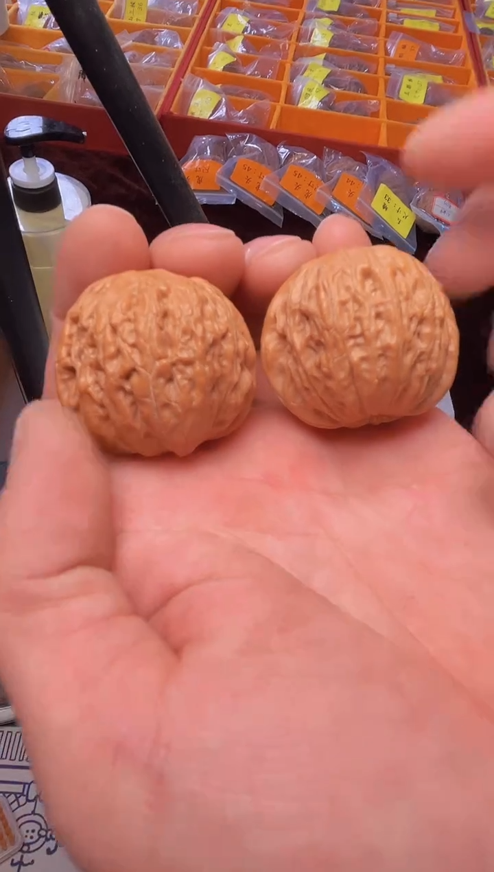 【闪购商品】文玩核桃把件39铁锤