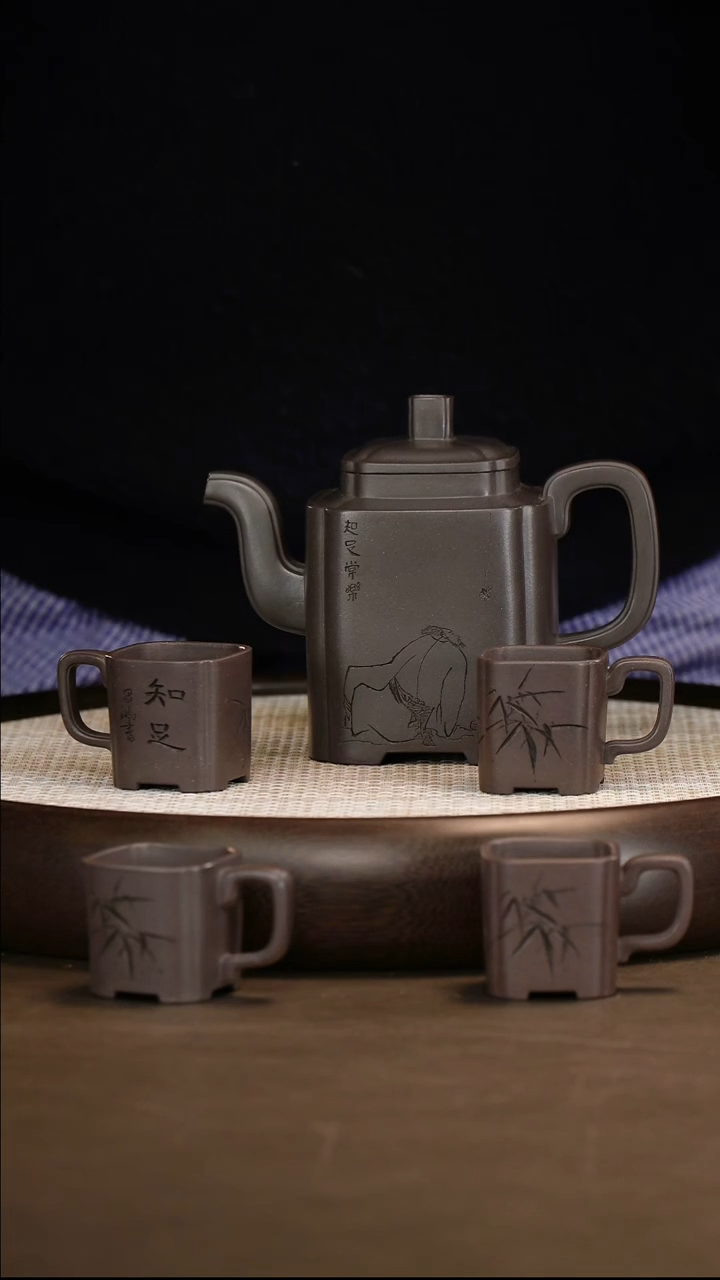 李昌鸿 高传香套组 450c/竹杯/竹画