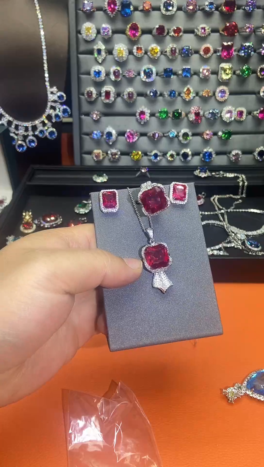 1红宝石（处理）12.29-64