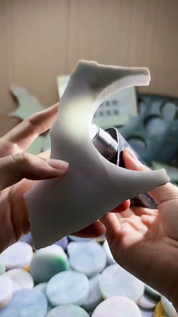 翡翠未镶嵌颈饰翡翠A货 温谭870
