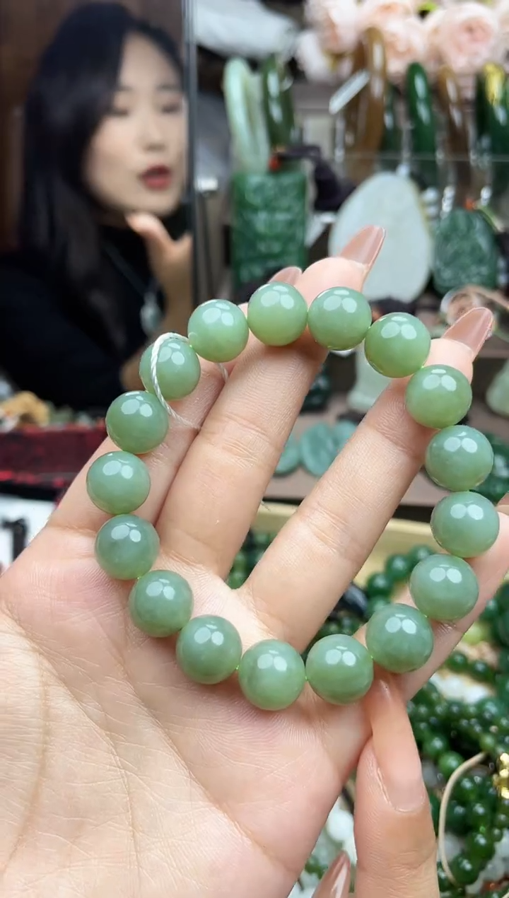 颈饰未镶嵌和田玉未镶嵌和田玉吊坠多样性拍一发一