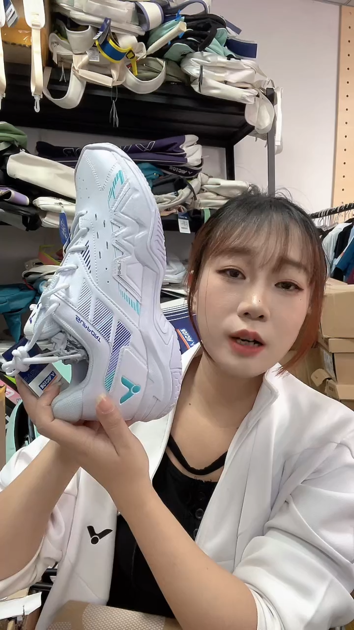 VICTOR威克多微瑕正品球鞋    25  8500clsa   45码