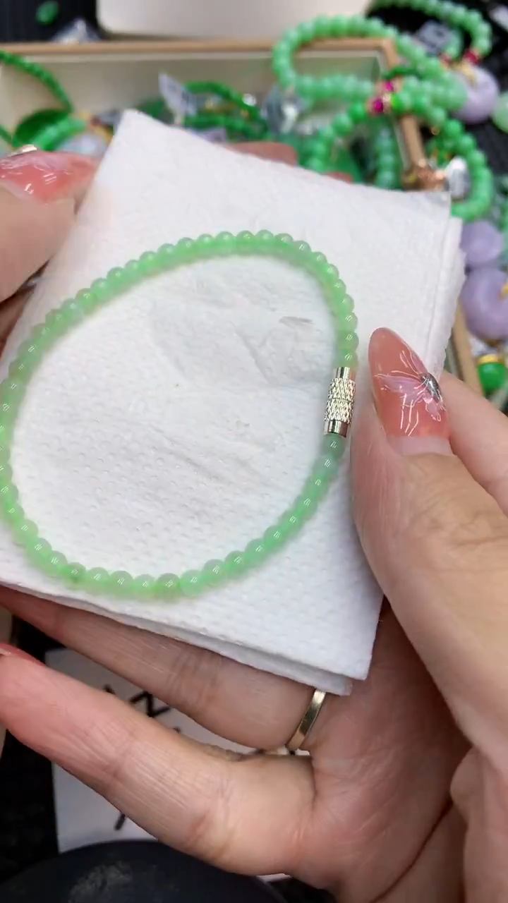 颈饰未镶嵌翡翠1