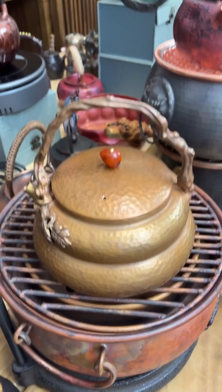 听*轩包浆葫芦提梁壶   