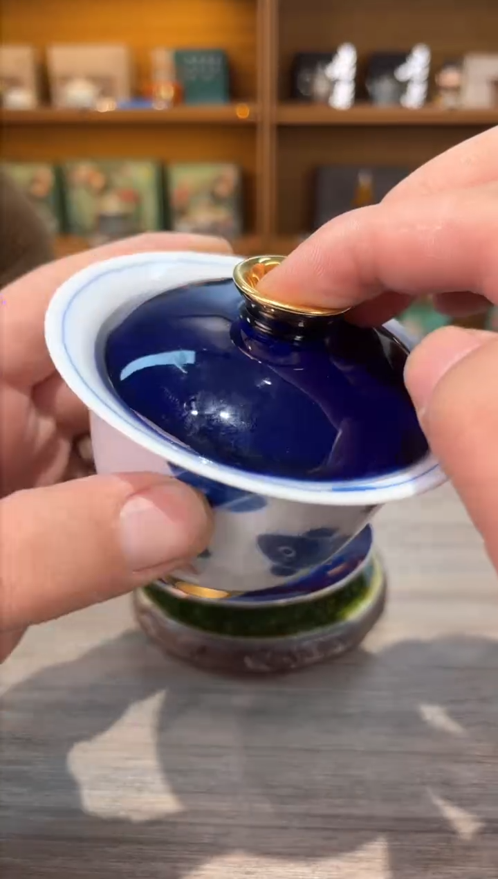 【闪购商品】微瑕手绘鱼盖碗茶具