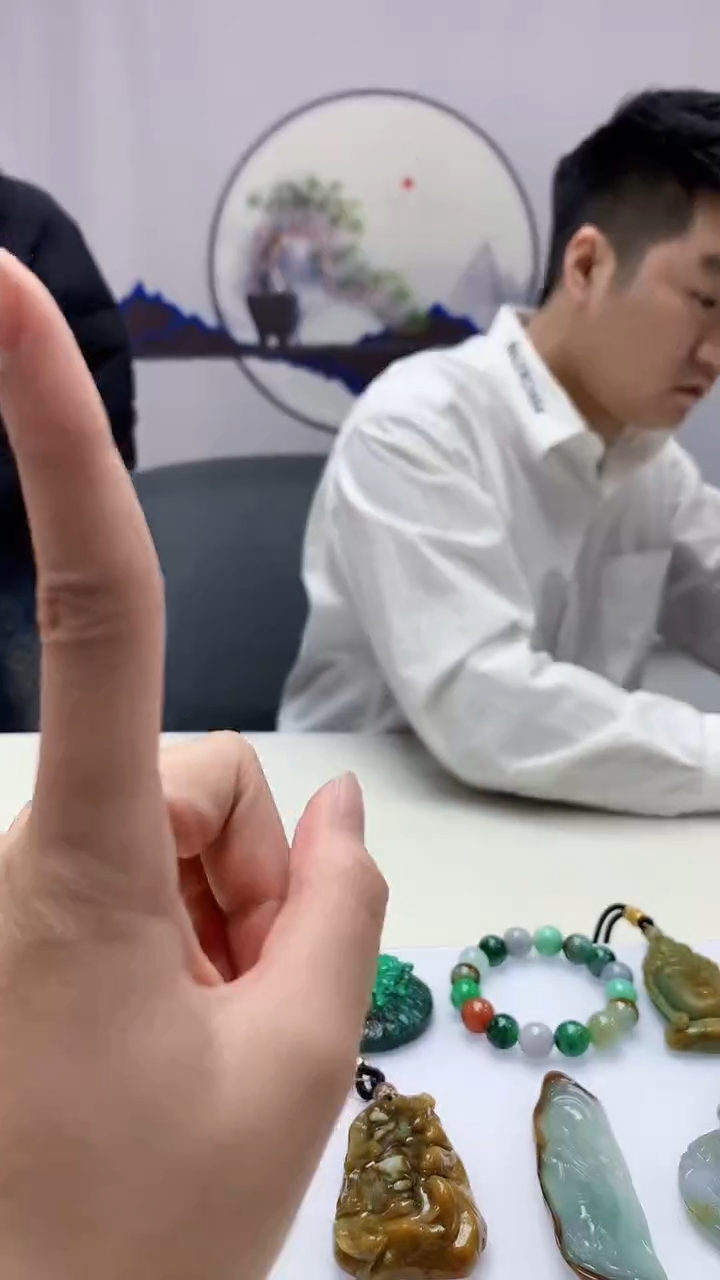 【闪购商品】定制翡翠未镶嵌5028zm-毛货挂件