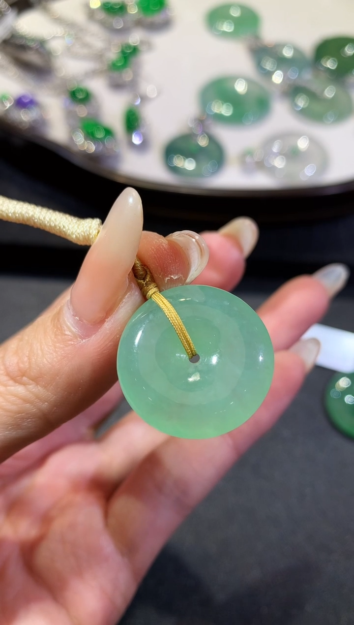 【闪购商品】翡翠吊坠(不含链)未镶嵌105-扣子（多样性发货一件
